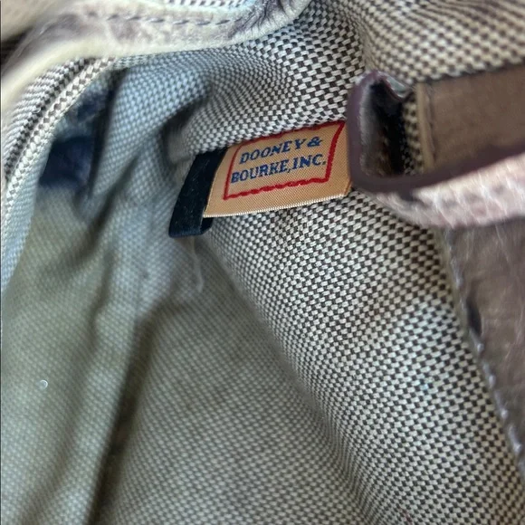 Vintage Dooney & Bourke ostrich-embossed leather shoulder handbag grayish/beige - Picture 10 of 11